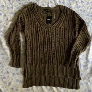 Forever 21 Sweater Top